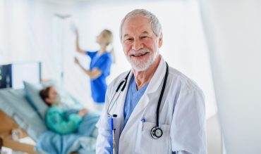 portrait-of-doctor-in-quarantine-in-hospital-coron-LJLP2DU.jpg